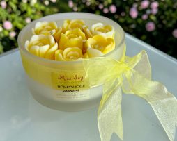 Miss Soy Ltd - 50cl frosted glass with tulips2