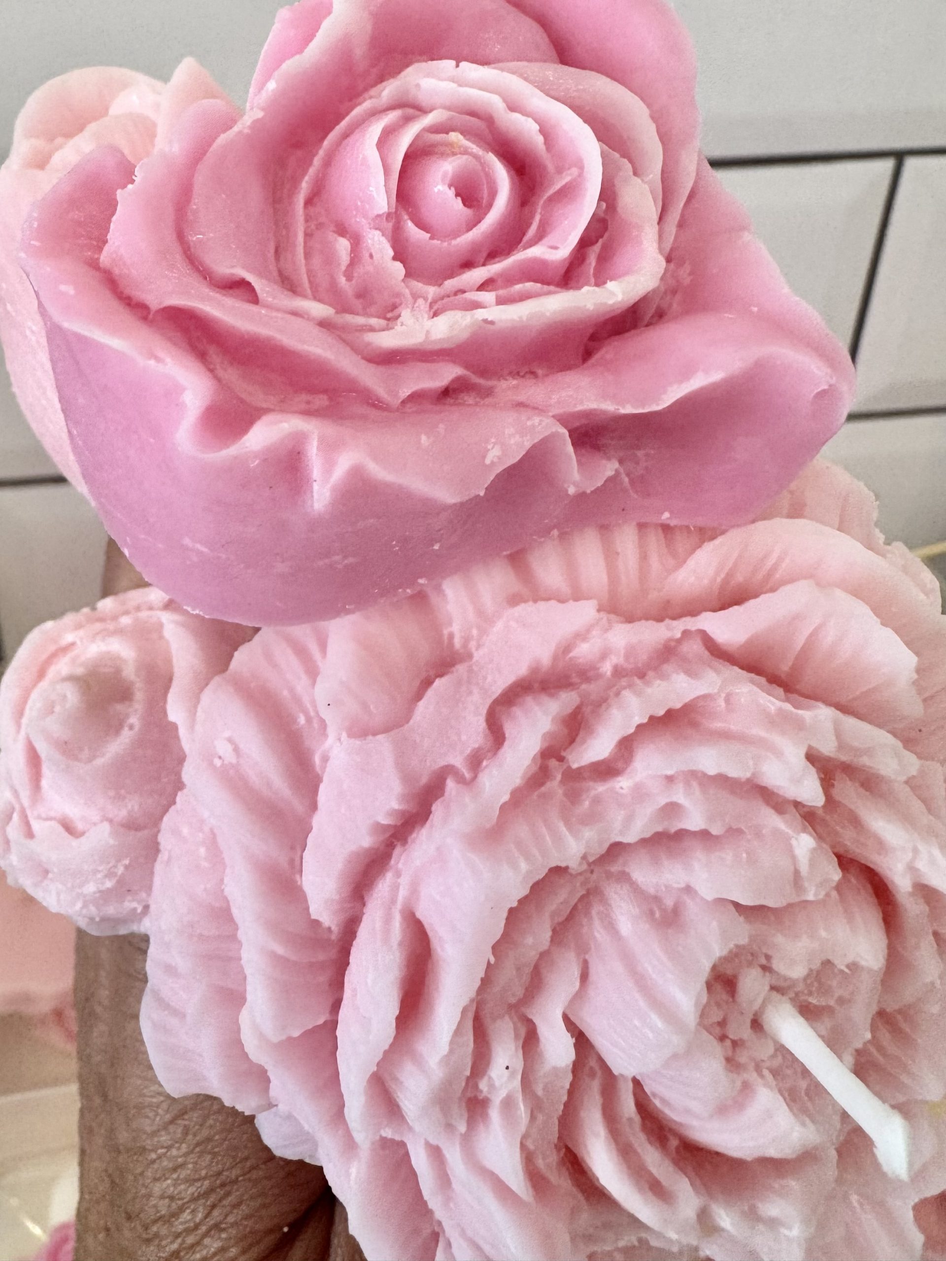 Soy Wax Flower Hat Box - Candles and Melts - Image 4
