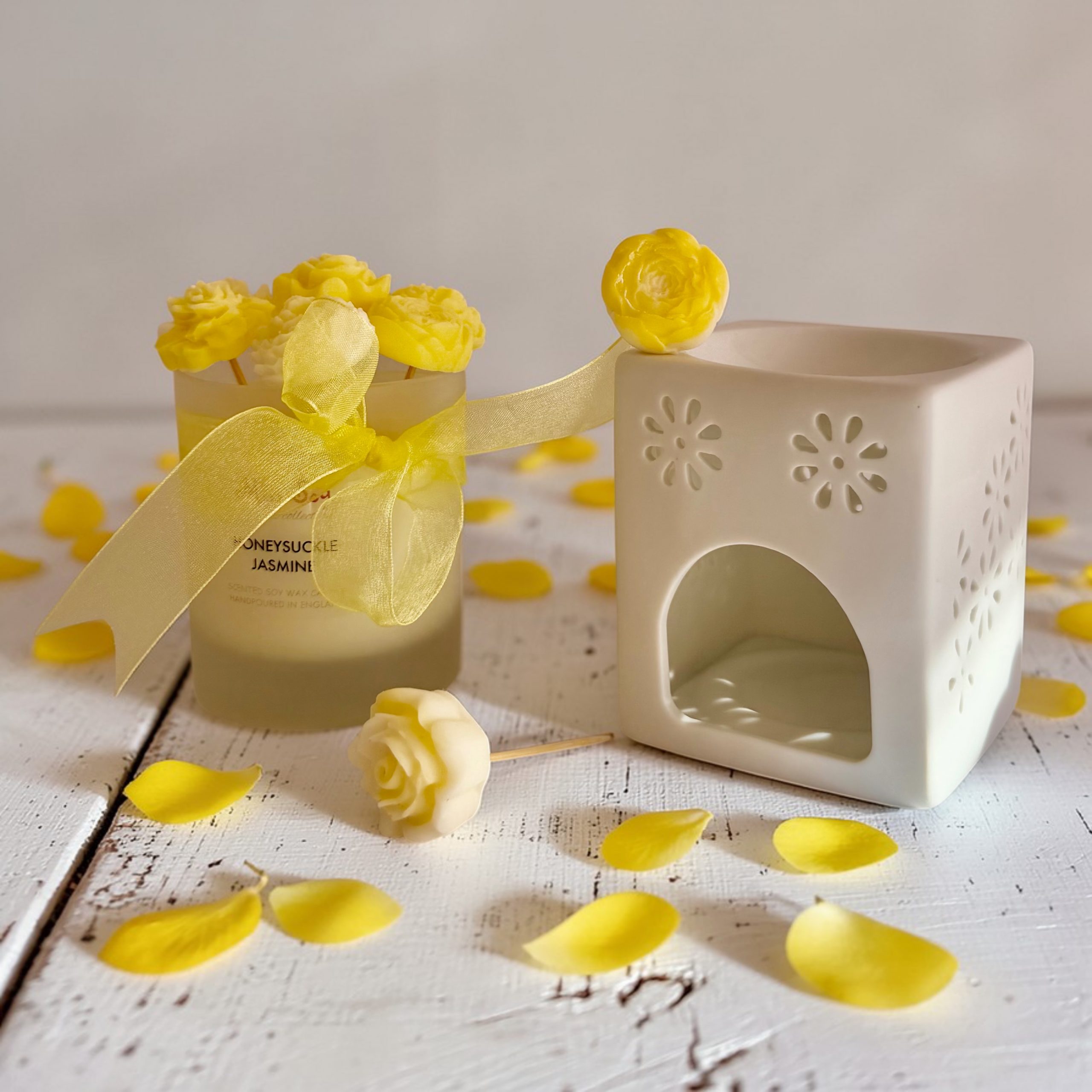 Two-in-One Luxury Soy Wax Candle with Melt Picks - Image 3